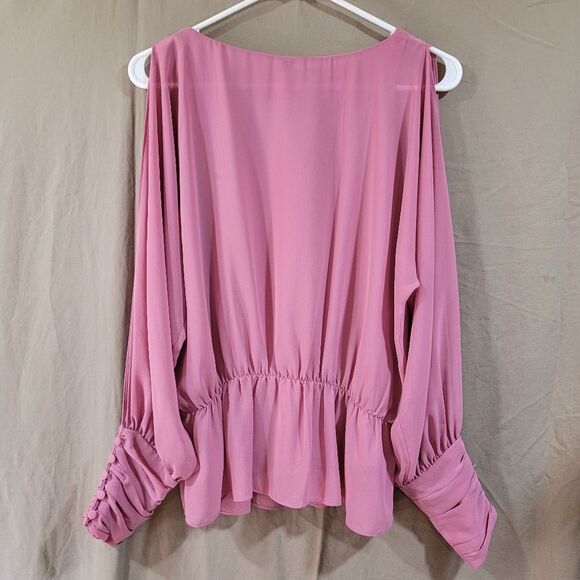 W118 by Walter baker size small pink split long sleeve peplum top - Picture 2 of 12